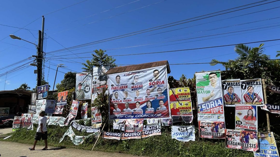 Campaign materials in Kalasungay, Malaybalay City