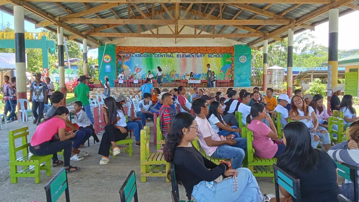 Residents cast  their votes in Kalabugao, Impasug-ong, Bukidnon